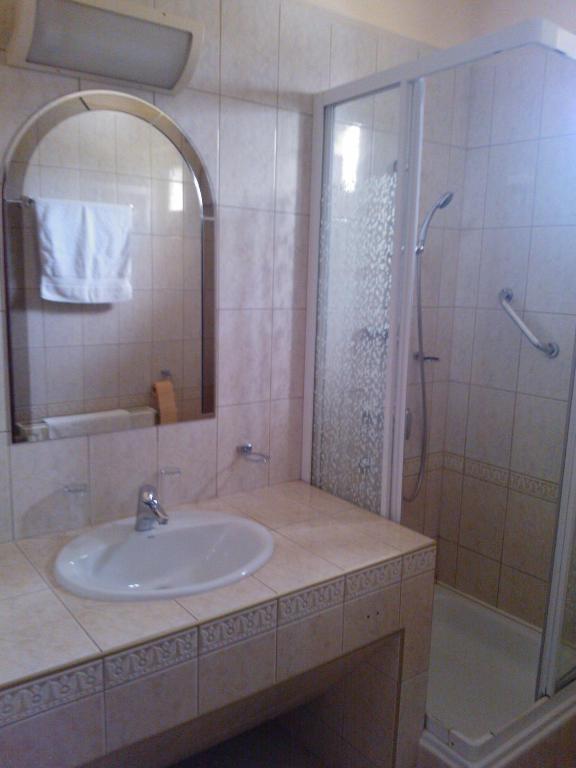 Kolibri Hotel Miskolc Room photo